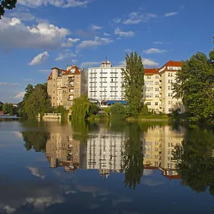 https://ringhotel-seehof-berlin.find-berlin-hotels.com